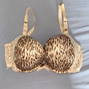 Victoria Secret Floral Lace Push-Up Bra